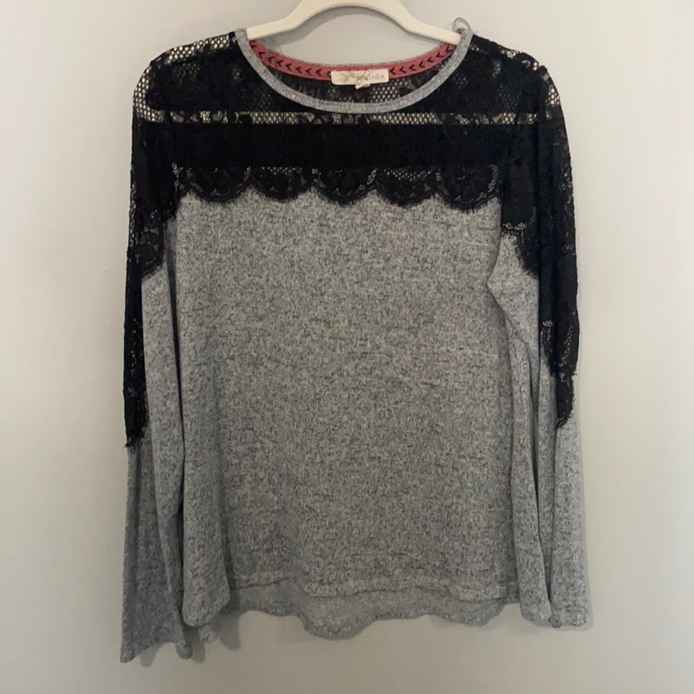 Rewind - Grey Long Sleeved Top with Black Lace